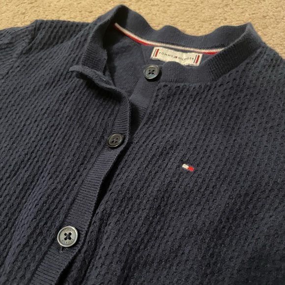 Toddler Tommy Hilfiger button up sweater! - Picture 2 of 6